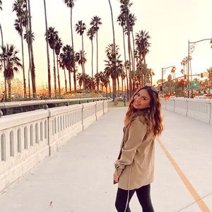 Meet your Posher, Melanie